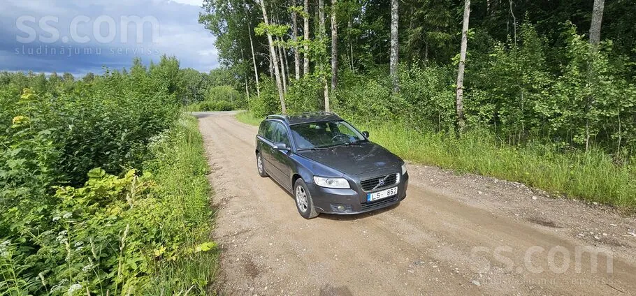 Volvo V50 2009 photo 3
