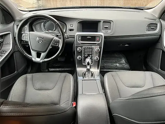 Volvo V60 2016 photo 3