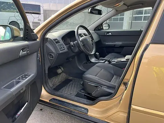 Volvo V50 2009 photo 3
