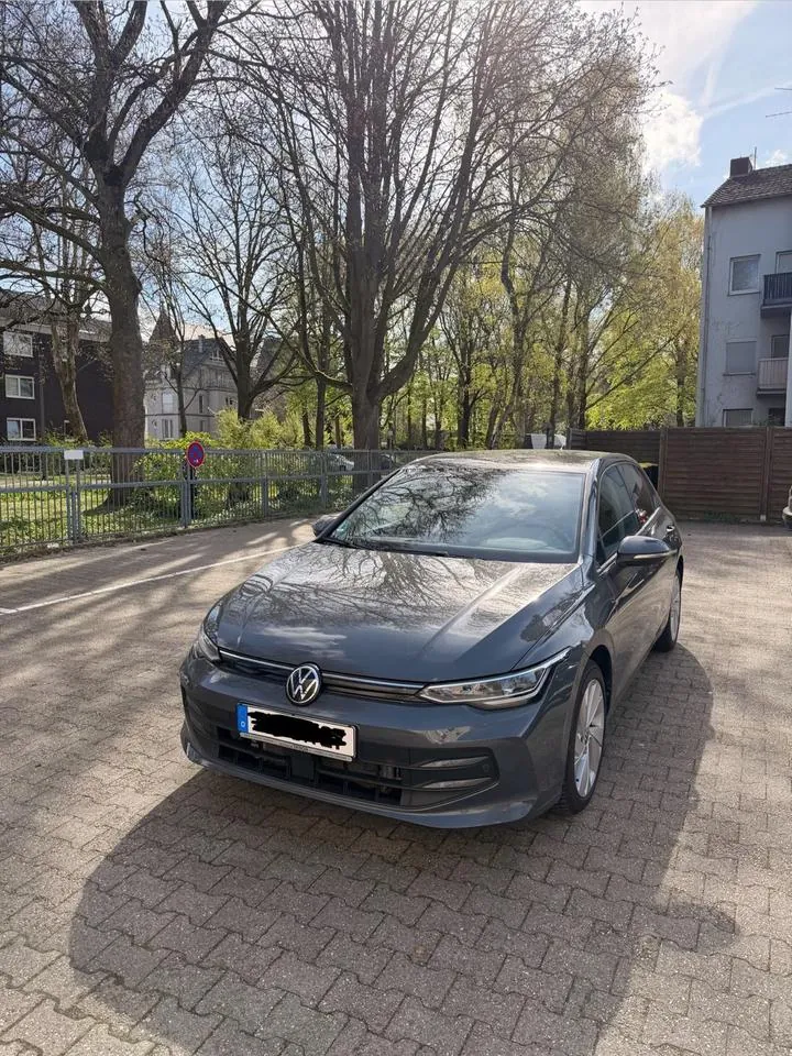 Volkswagen Golf 8