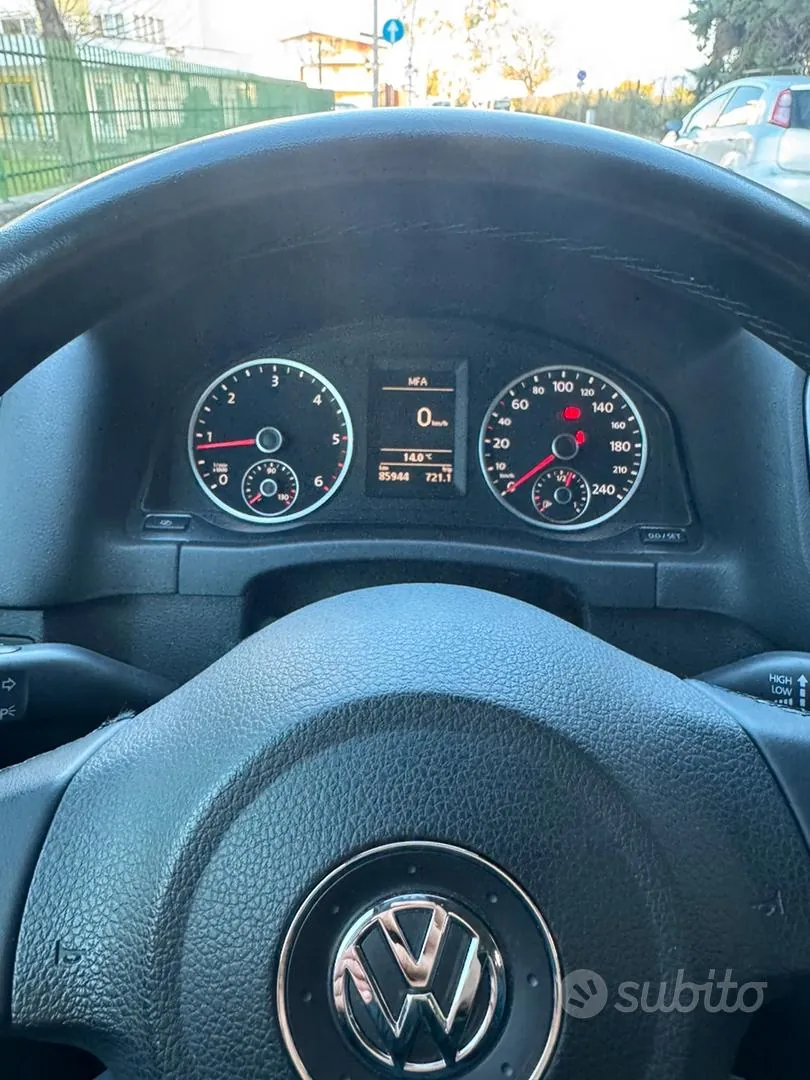 Volkswagen Tiguan 2011 photo 4