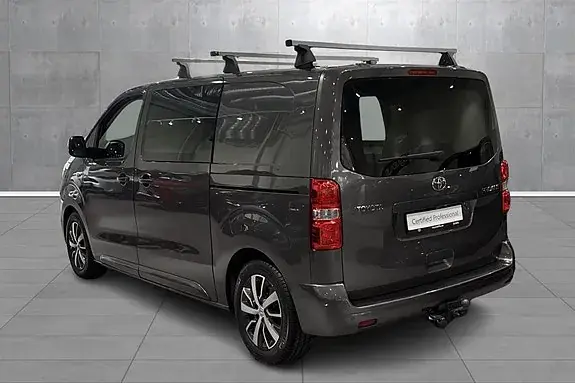 Toyota Proace 2023 photo 3