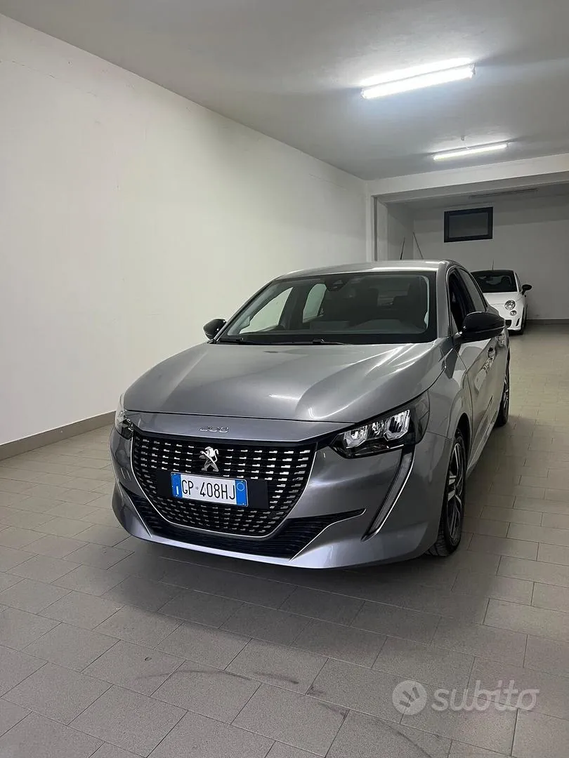 Peugeot 208 2023 photo 5