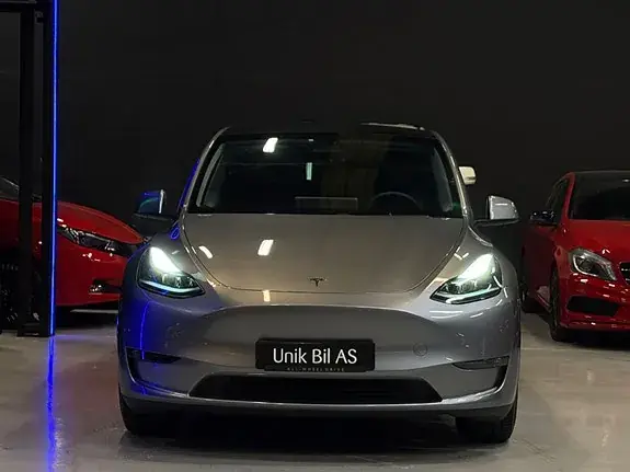 Tesla Model Y 2023 photo 5