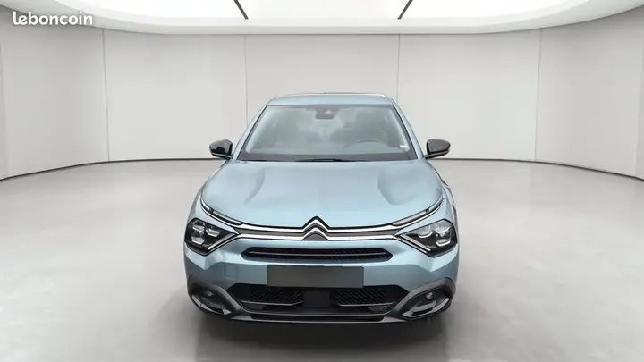 Citroen C4 2024 photo 2