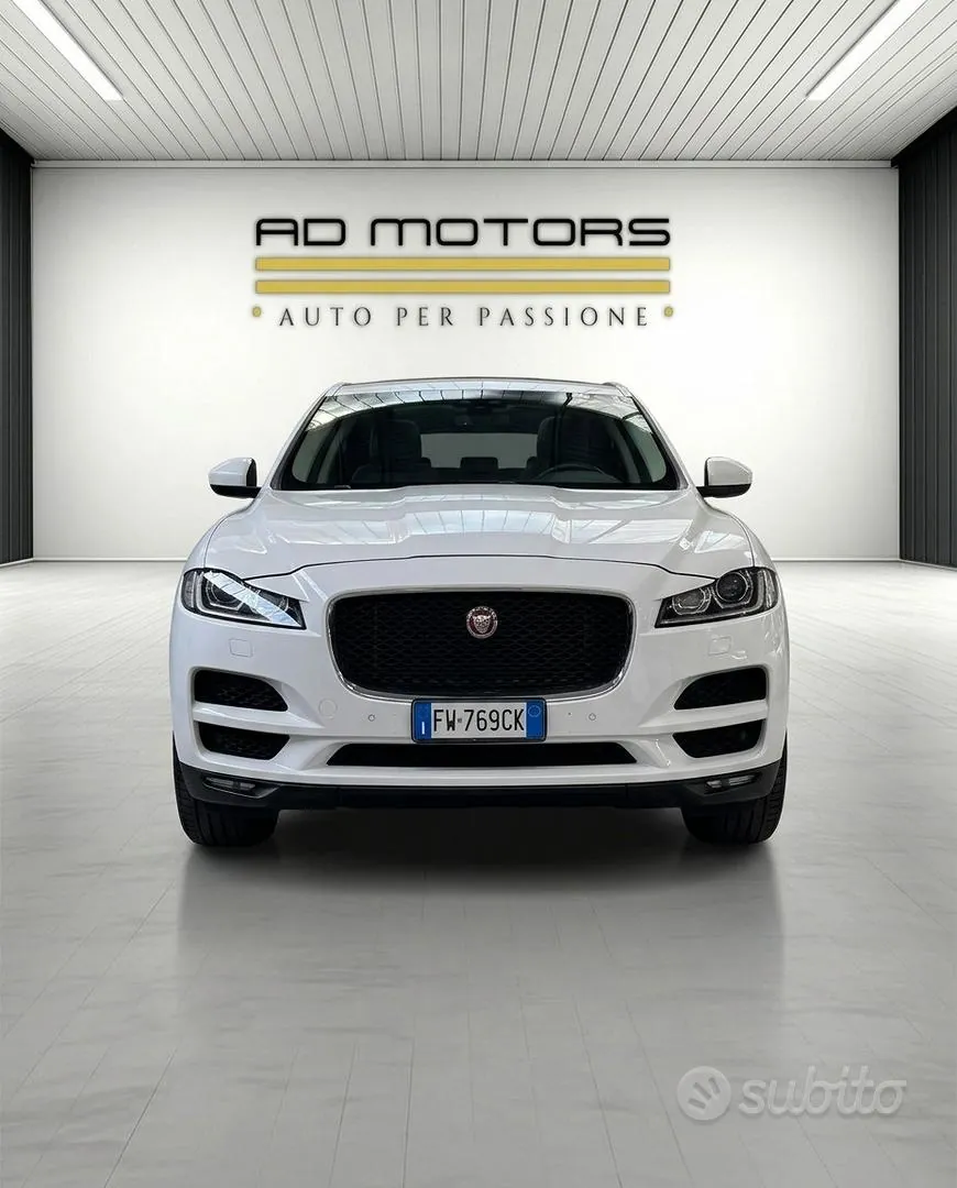 Jaguar F-Pace 2019 photo 2