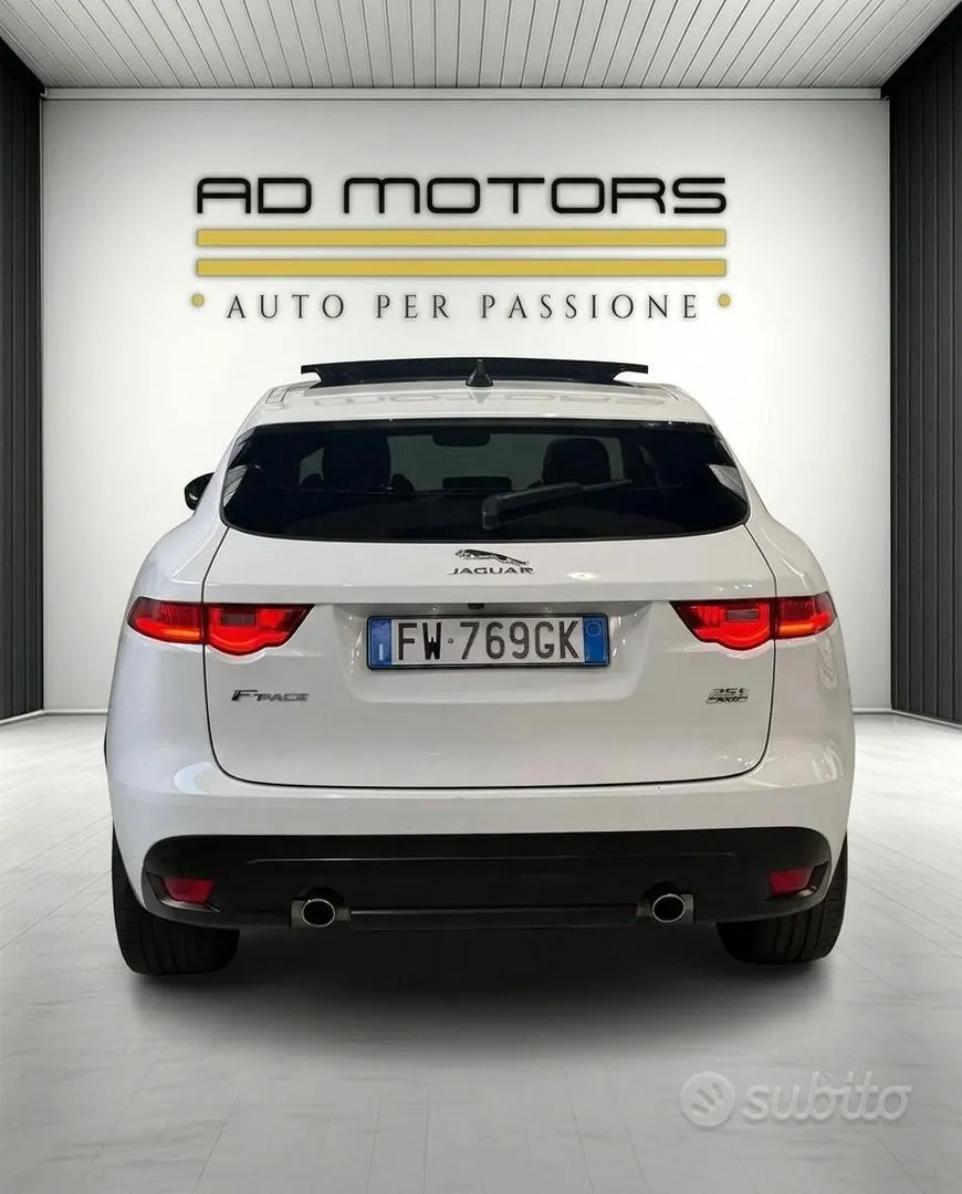 Jaguar F-Pace 2019 photo 5