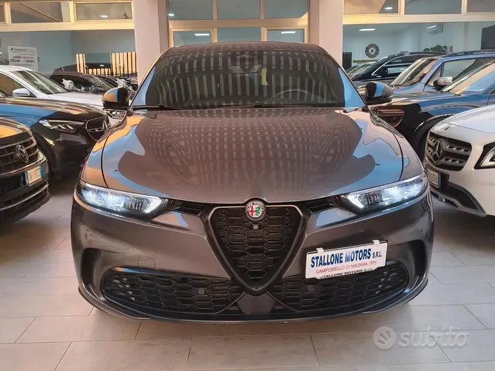 Alfa Romeo Tonale 2023 photo 2