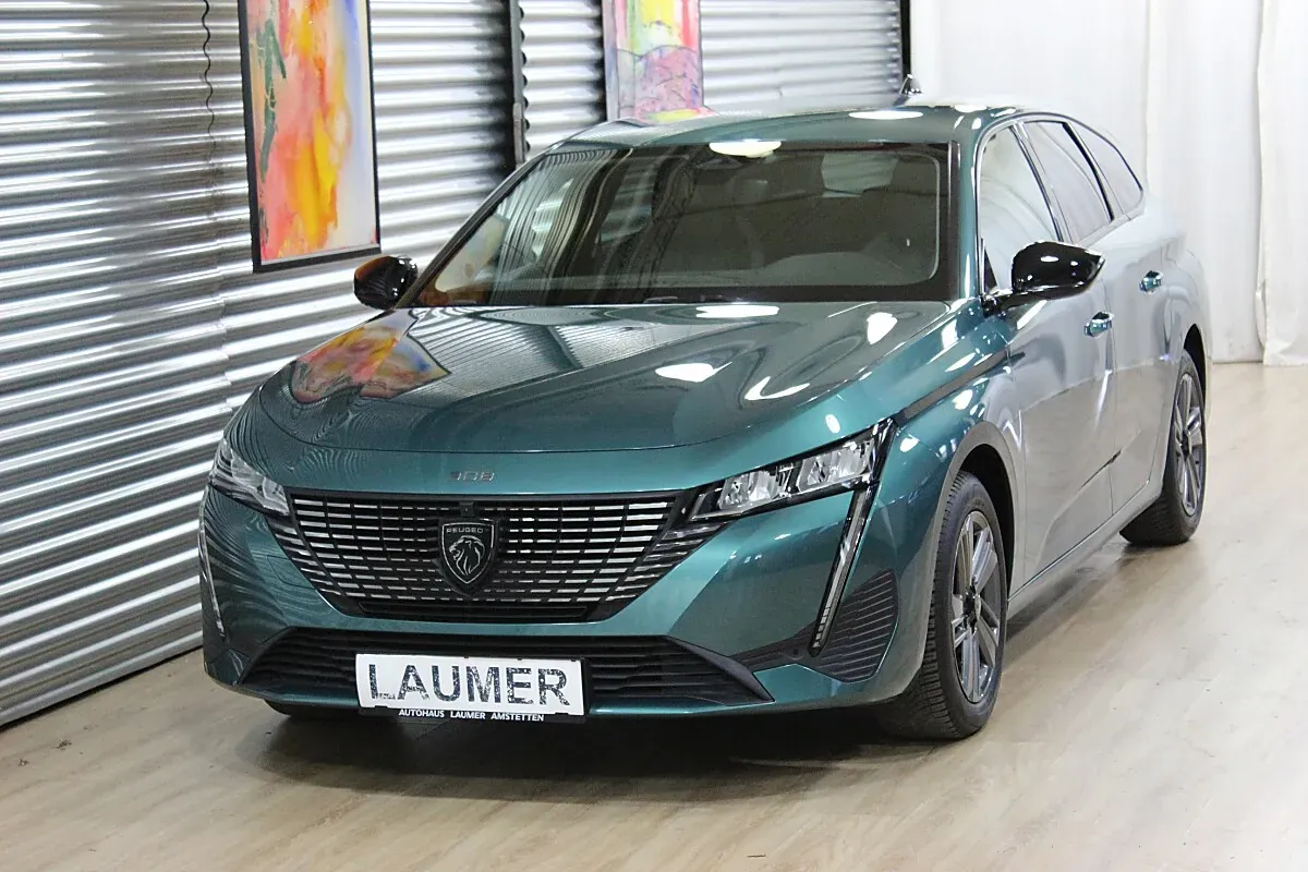 Peugeot 308 2024 photo 2