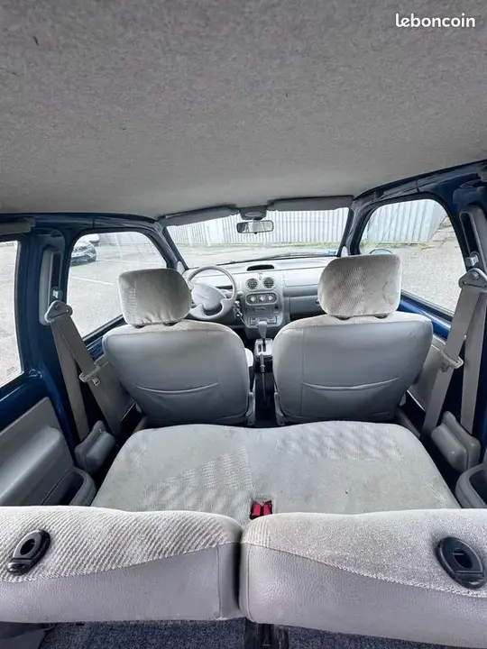 Renault Twingo 2000 photo 2