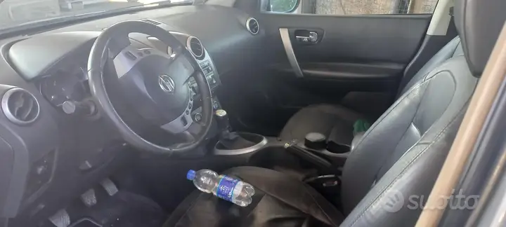 Nissan Qashqai 2009 photo 4