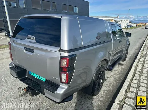 Isuzu D-Max 2023 photo 4