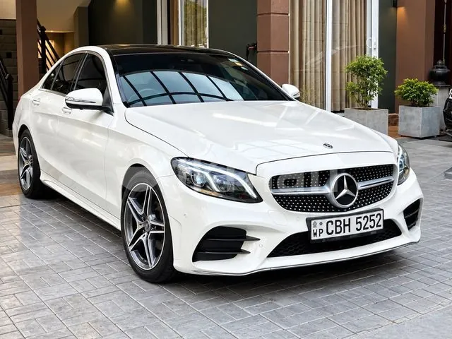 Mercedes-Benz C200