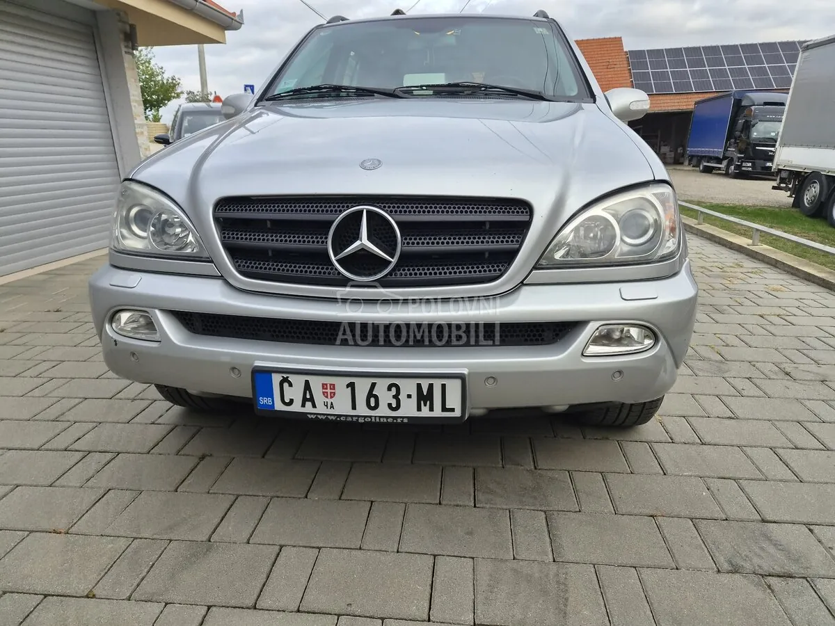 Mercedes-Benz Ml 270 2002 photo 2