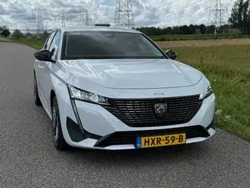 Peugeot 308 2024 photo 2