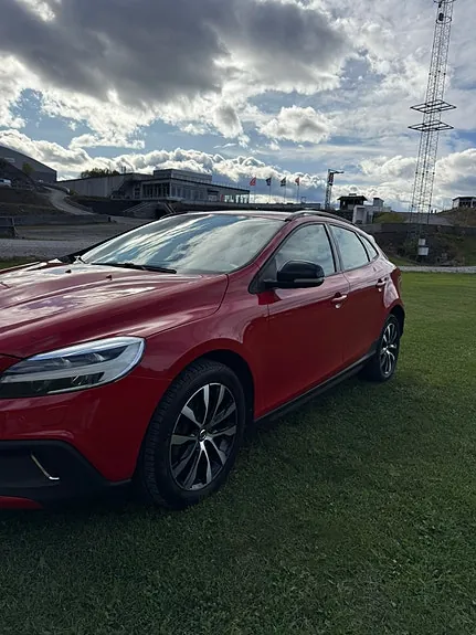 Volvo V40 Cross Country 2019 photo 3