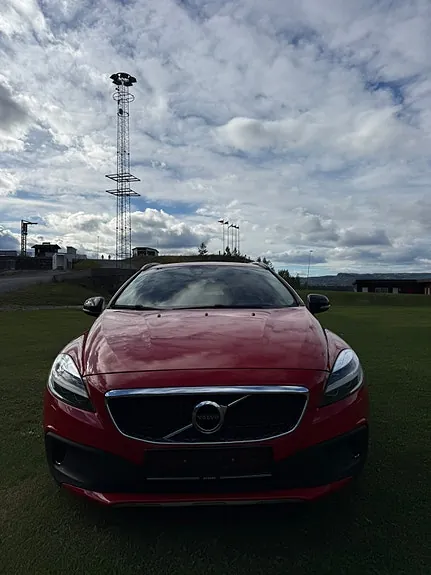 Volvo V40 Cross Country 2019 photo 2