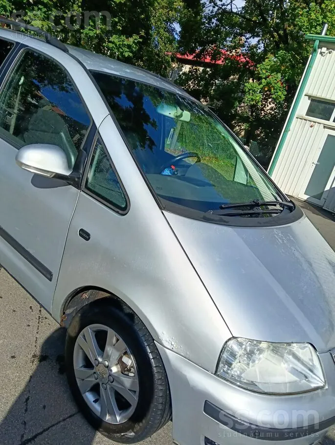 Volkswagen Sharan 2004 photo 5