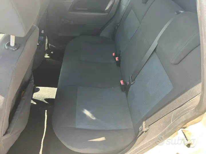 Ford Fiesta 2007 photo 5