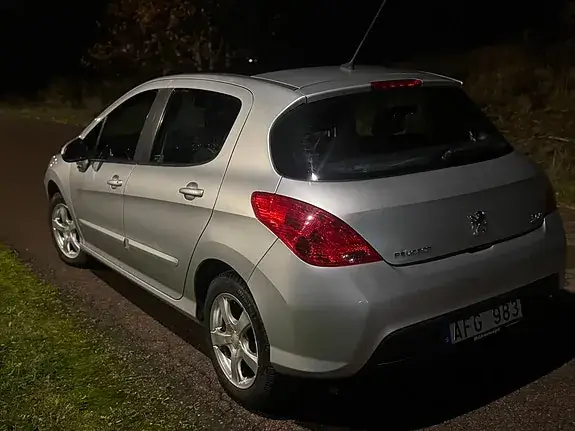 Peugeot 308 2009 photo 3
