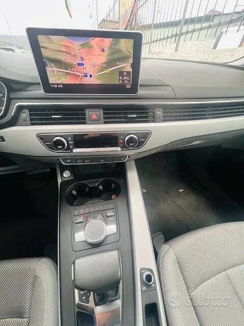 Audi A4 Avant 2018 photo 4