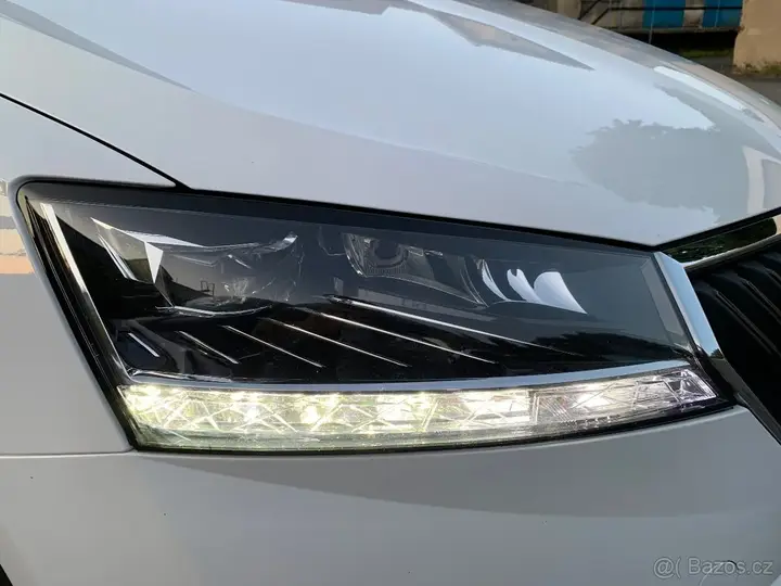 Skoda Fabia 2021 photo 4