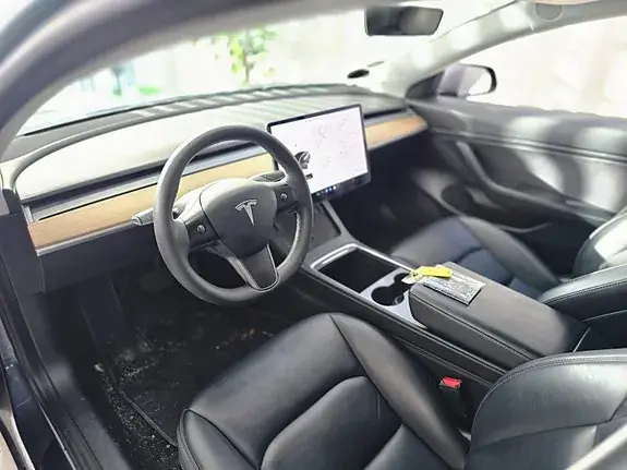 Tesla Model 3 2021 photo 5