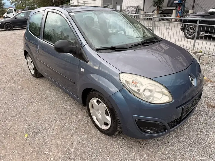 Renault Twingo 2009 photo 2