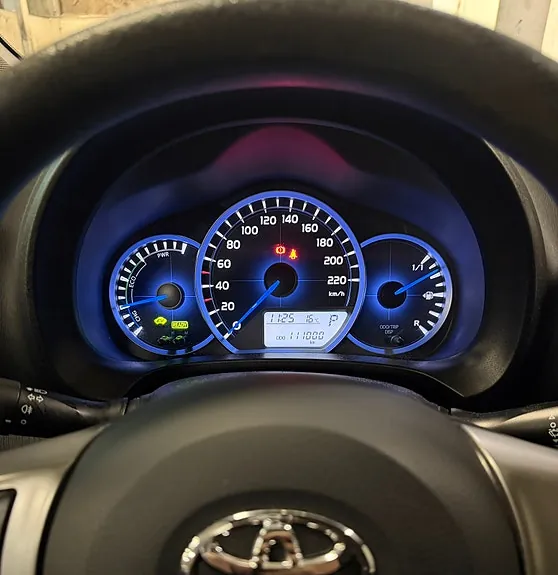 Toyota Yaris 2012 photo 4
