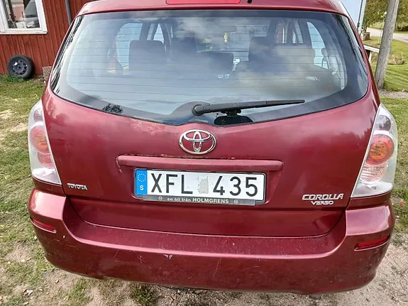 Toyota Corolla Verso 2005 photo 5