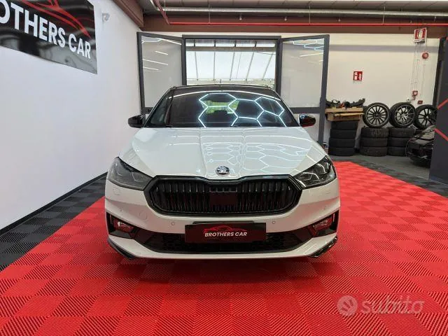 Skoda Fabia 2024 photo 2