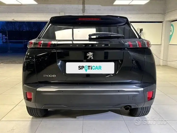 Peugeot 2008 2023 photo 4