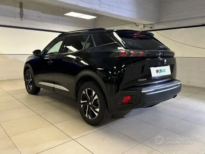 Peugeot 2008 2023 photo 3