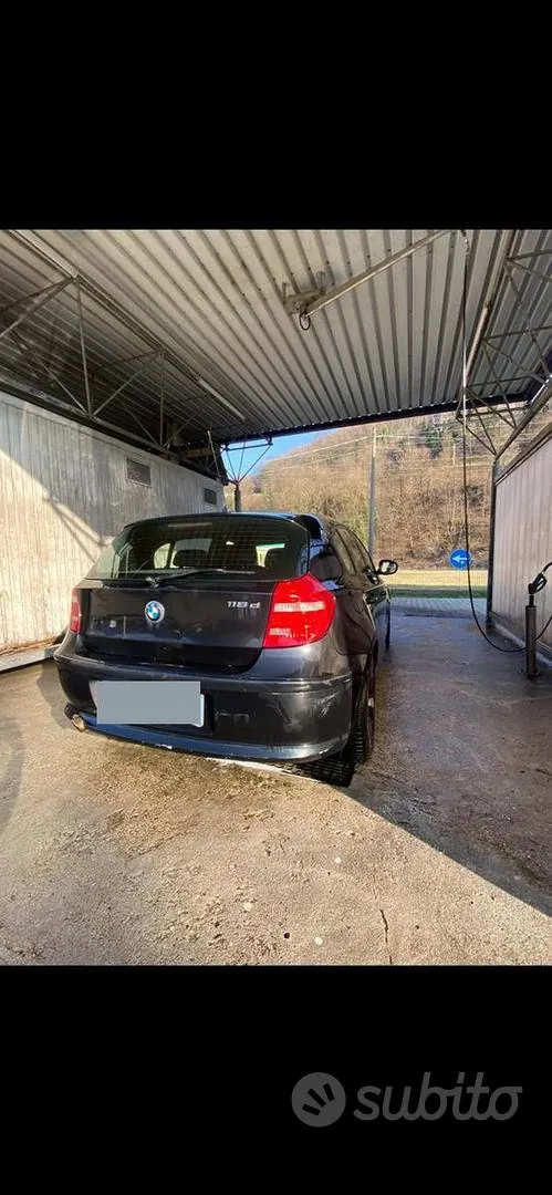 BMW 1 Series 2010 photo 3