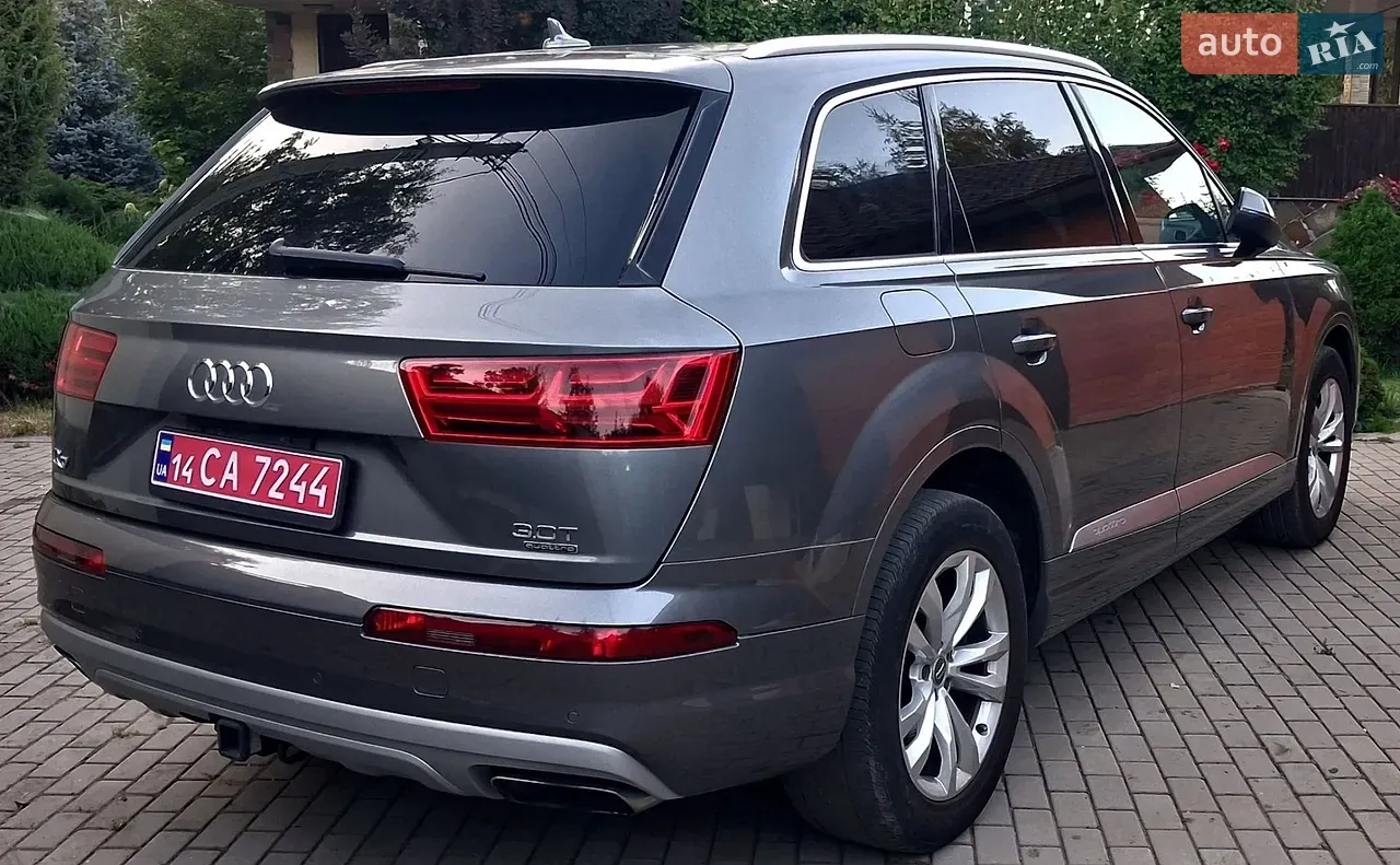 Audi Q7 2017 photo 4