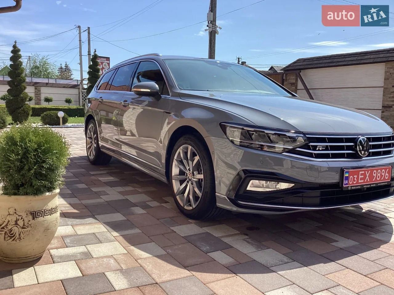 Volkswagen Passat 2024 photo 5