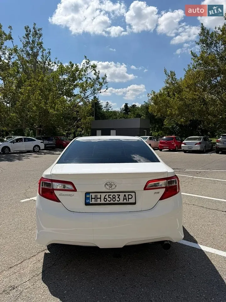 Toyota Camry 2012 photo 5