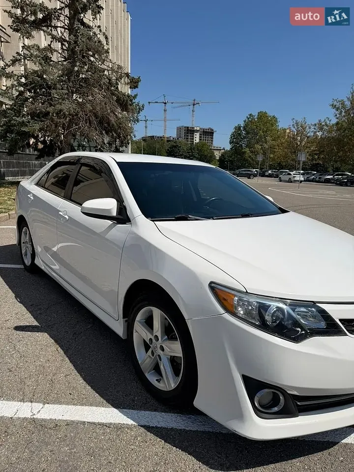 Toyota Camry 2012 photo 3
