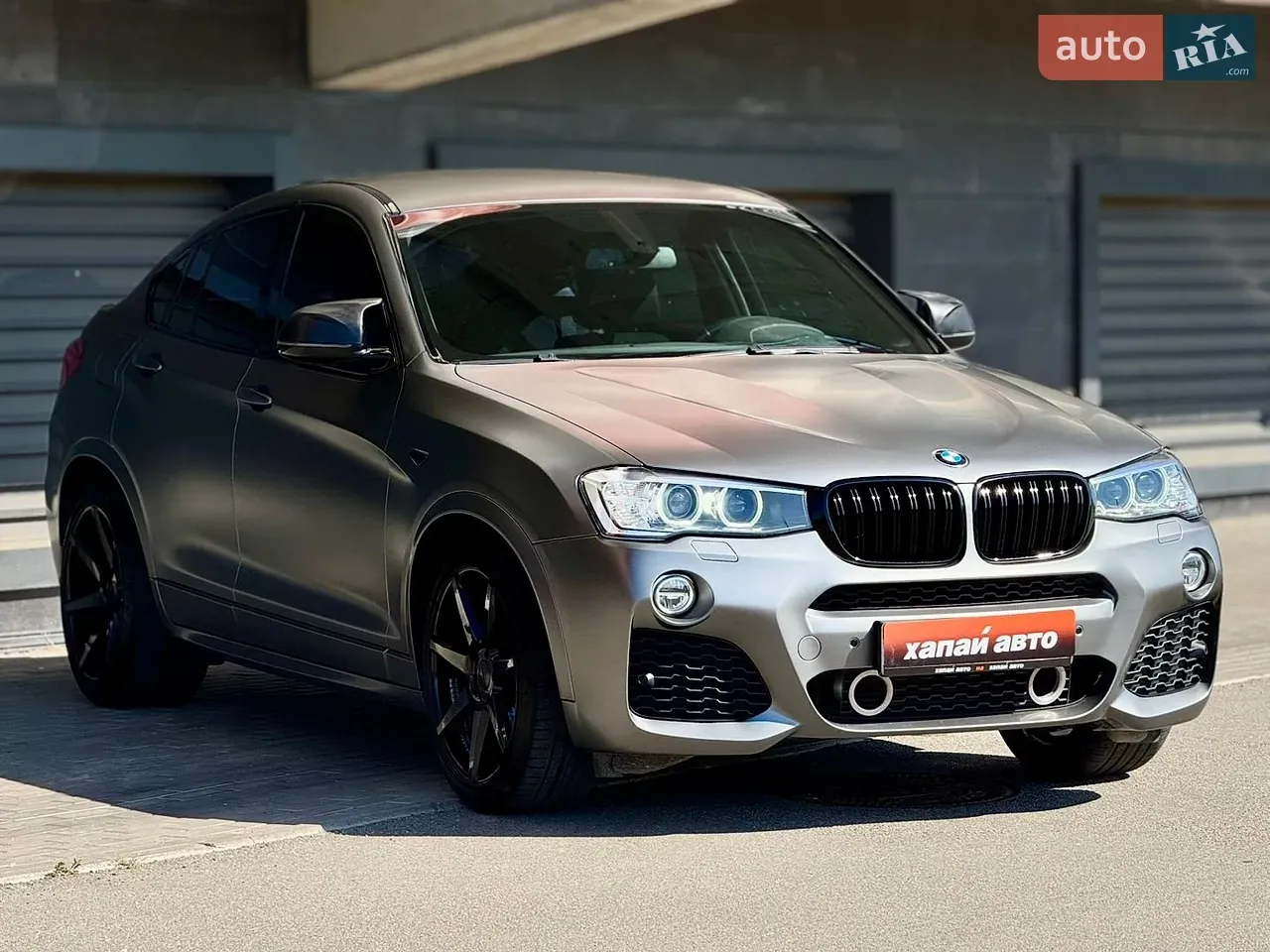 BMW X4 2015 photo 2
