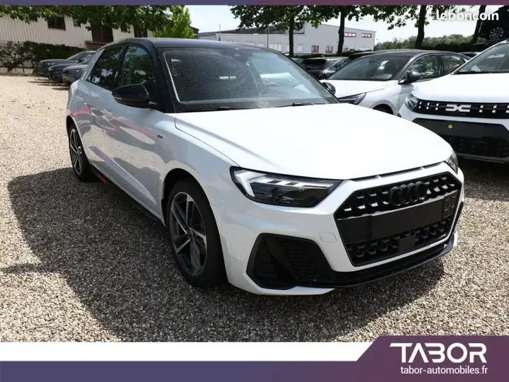 Audi A1 2026 photo 2
