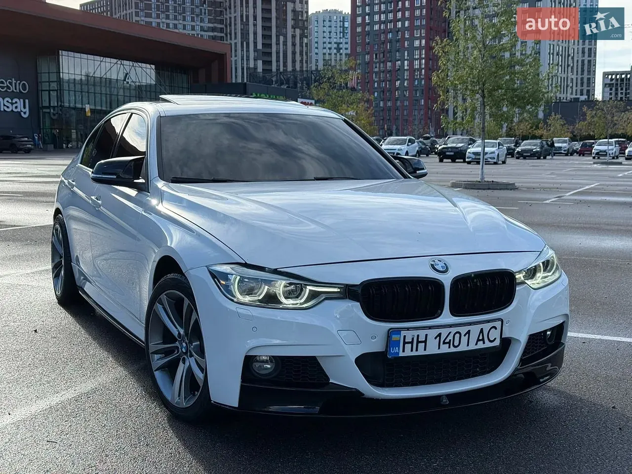 BMW 3 Series 2016 photo 3