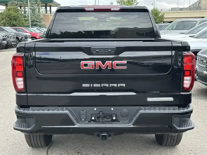 GMC Sierra 1500 2026 photo 5