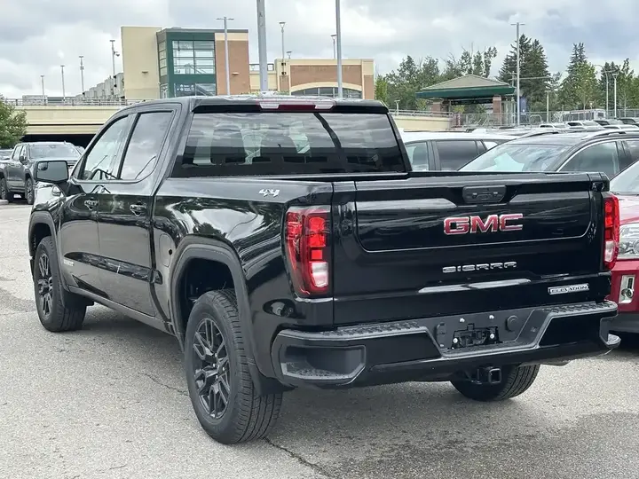 GMC Sierra 1500 2026 photo 4