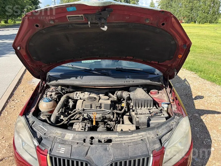 Skoda Fabia Combi 2008 photo 4