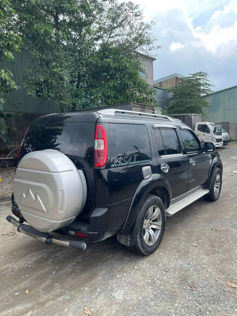 Ford Everest 2009 photo 4