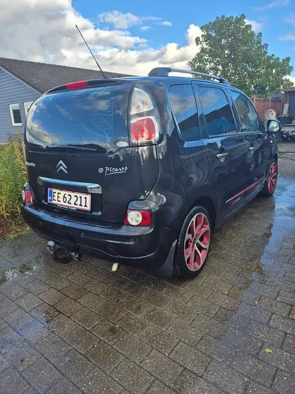 Citroen C3 Picasso 2010 photo 2