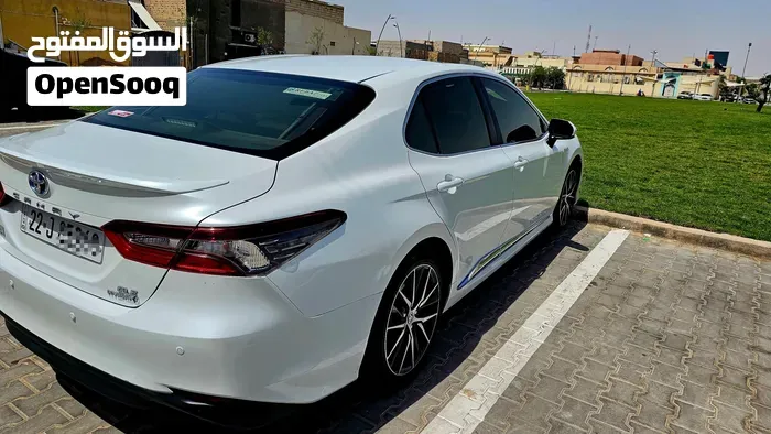 Toyota Camry 2024 photo 3