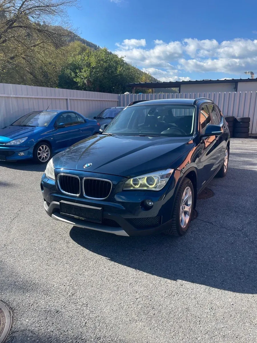 BMW X1 2012 photo 2