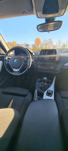 BMW 118D 2014 photo 4