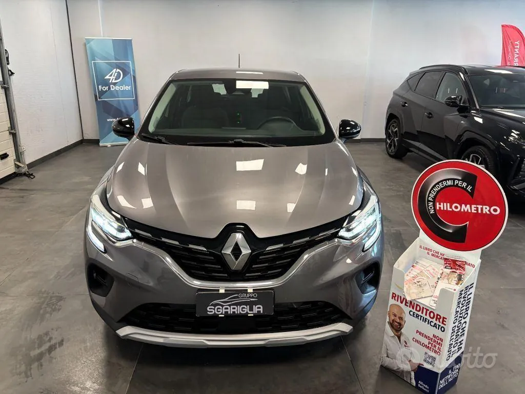 Renault Captur 2021 photo 2